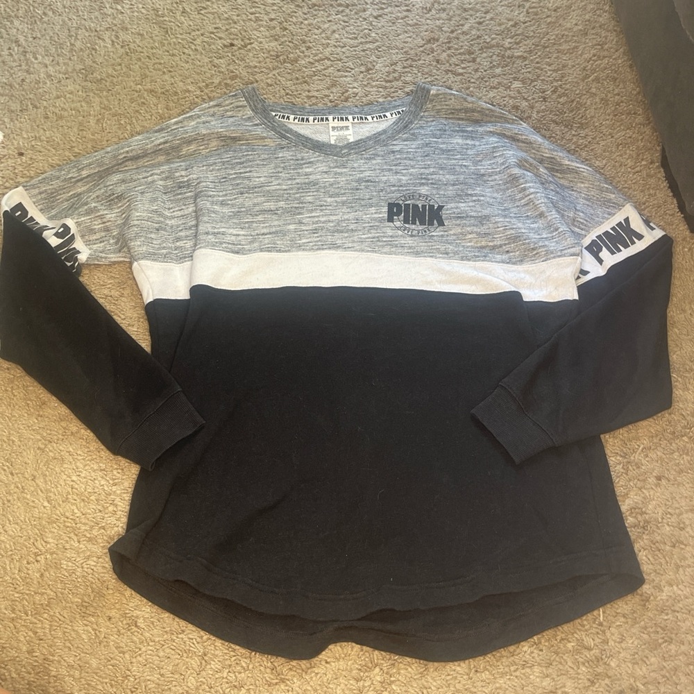 Victoria's Secret Pink Heathered Gray V-Neck Shirt
